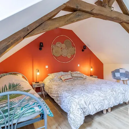 Nyaraló De Groupe Avec Salle De Jeux, Jardin 4000m², Proche Foret De Chandelais Et Zoo De La Fleche - Fr-1-622-56 Baugé