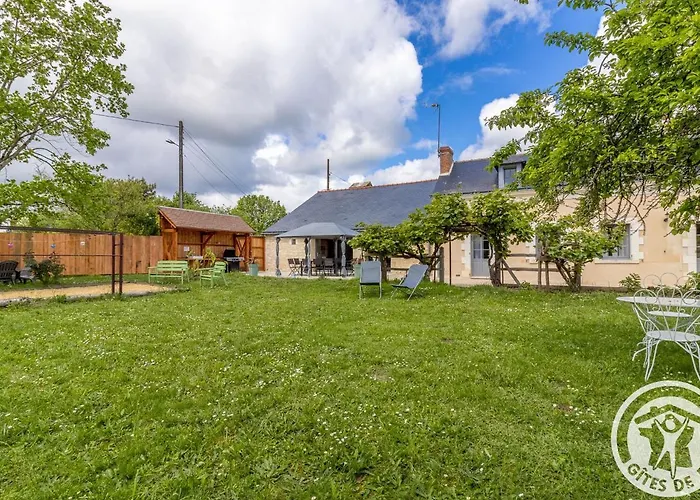 De Groupe Avec Salle De Jeux, Jardin 4000m², Proche Foret De Chandelais Et Zoo De La Fleche - Fr-1-622-56 Vakantiehuis *