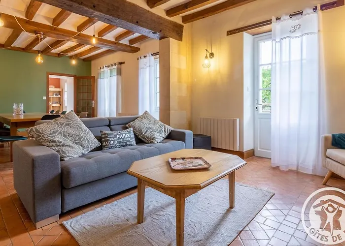 De Groupe Avec Salle De Jeux, Jardin 4000m², Proche Foret De Chandelais Et Zoo De La Fleche - Fr-1-622-56 Vakantiehuis *