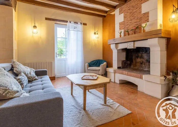 Vakantiehuis De Groupe Avec Salle De Jeux, Jardin 4000m², Proche Foret De Chandelais Et Zoo De La Fleche - Fr-1-622-56 Baugé